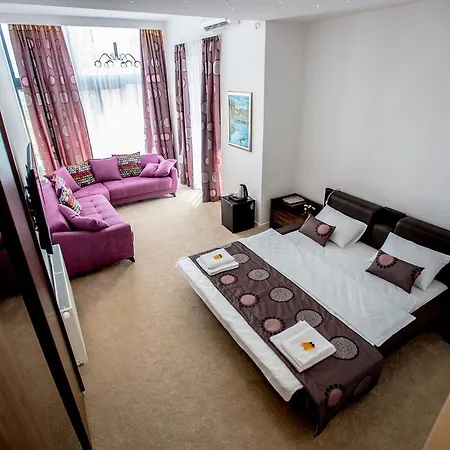 Glamour Villa